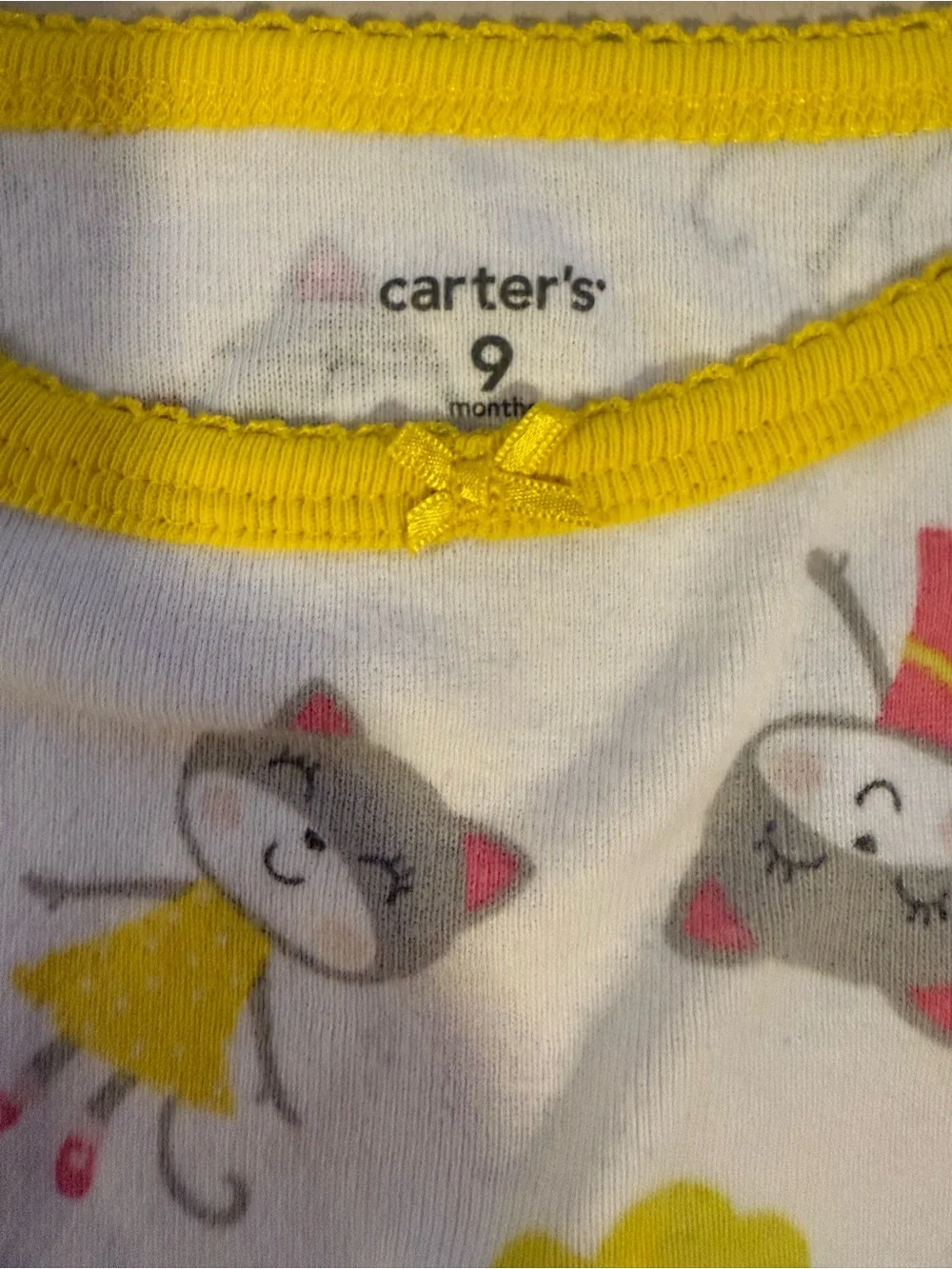 Carter's White Short-Sleeve Pajama Set with Yellow and Pink Cat Print